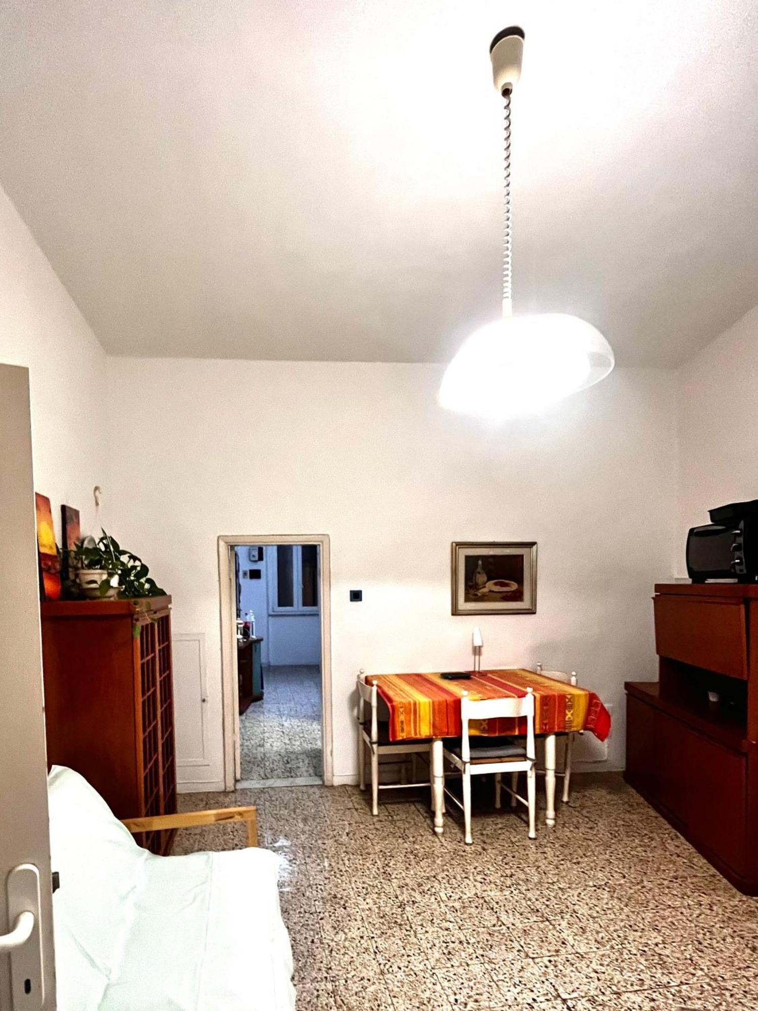 Rooms For Rent Livorno-Center Exteriör bild